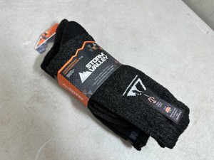 2 New Pairs of Storm Valley Mens Thermal Boot Socks