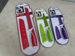3 New Ceramic Coated Kitchen Knives with Sleeves