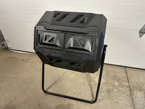 Brand New 42 Gal. Outdoor Garden Compost Bin