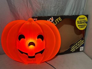 Vintage Light Up Pumpkin Halloween Decoration
