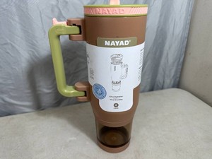 New Tumbler Mug with Snack Compartment