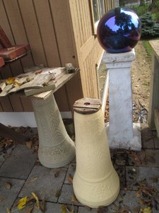 Trio of decorative outdoor plant stands plys (1) round glass gazing ball