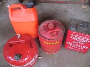 Gas can grouping