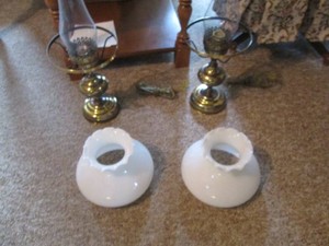 Pair of electric Vintage oil-lamp