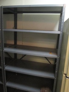 Metal Multi-tier storage shelf approx 36x20x72in