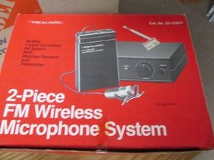 2 Piece FM wireless microphone aystem
