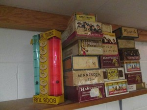 Cigar box collection, vintage game
