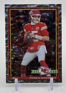 Patrick Mahomes Silver Crackle 2026 Topps Flagship 35th Anniversary Football Card No. 91TF-13