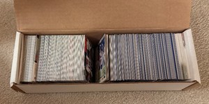 Box of 1994 & 2000 Topps Football Cards