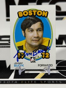 Johnny Bucyk Auto 2009 In The Game #2 Hockey Card