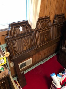 Headboard with frame matches 238 and 250