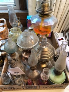 Mini and other kerosene lamps