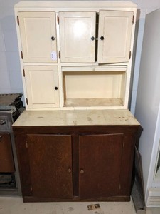 Kitchen cupboard with roll top 2 pieces not matching can leave bottom if you want LOCATED IN BASEMENT