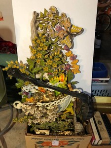 Vintage box of plasticresin wall dcor