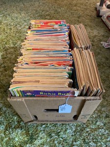 Comic books - Richie Rich, Baby Huey, Archies, Sabrina and others 210