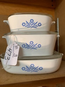 Corning Ware casseroles (3) and 1 handle