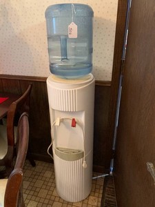 Water cooler