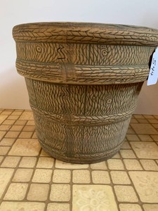 No. 12 pottery bark pattern planter