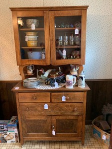 Step back cupboard cupboard ONLY