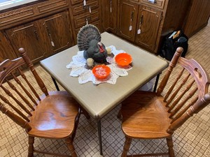 Turkey decoration, card table, chairs