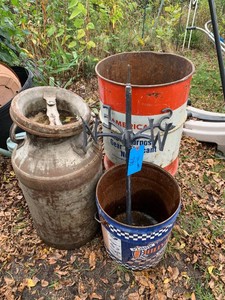 Standard Oil, Hillyard, Shell Oil metal cans and RMP Winsted milk can, metal weathervane part