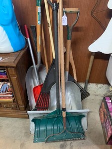 Yard and garden tools