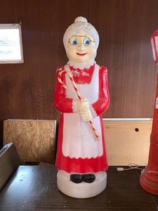 Mrs. Santa blow mold