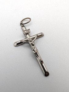 .925 Sterling Silver Crucifix Pendant  INRI Cross, 4 Grams