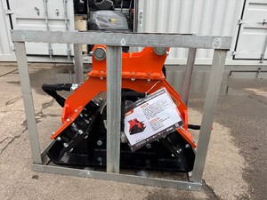 EXCAVATOR VIBRATING PLATE COMPACTOR E-VPC06