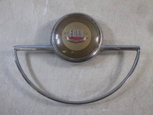 (H-1) Vintage 1940s 1950s Ford Car Horn Ring