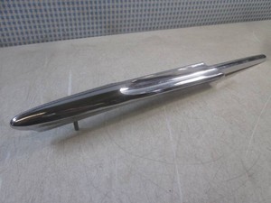 (F-0) Vintage 1957 Pontiac Chrome Fender Top Ornament GM #523120