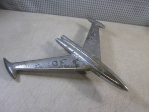 (F-0) Vintage 1956 Oldsmobile 88 Rocket Jet Hood Ornament