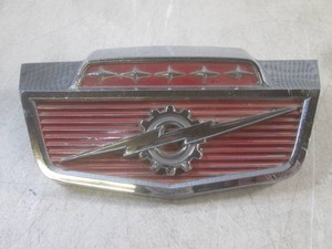 (F-0) Vintage 1961-1966 Ford Truck Emblem #CATB-16607-A  18983