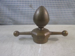 (F-0) Vintage 1920s Dog Bone BrassCopper Radiator Cap Rat Hot Rod