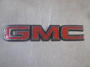 (F-0) 1975-1980 GMC Truck Emblem Badge
