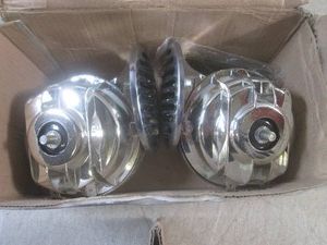(EC1) Pair of NOS New Old Stock Type R Advanced Horns