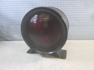 (BSB) Vintage Arrow Safety Device Emergency Warning Light DN-470 Double Sided Red Lenses 9 Tall x 8 Wide