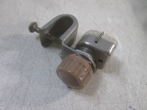 (FS) Vintage Automotive Below Dash Turn Click On and Turn 34 Switch