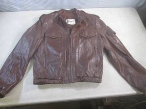 (RCK) Vintage Bermans Leather Brown Leather Jacket Size 40