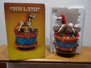 Toyland Revolving Musical Motion Decoration
