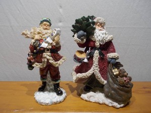 Vintage Pair of Santa Claus Holiday Figurine Statues