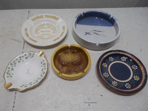 Assorted Vintage Ashtray Lot  Royal Tara Ireland, Advertising & Ceramic Designs
