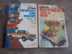 Vintage Automotive Repair Manuals Lot  Chevrolet & Ford Mustang II Guides
