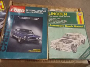 Vintage Automotive Repair Manuals Lot  Chilton Ford Mustang & Lincoln Guides