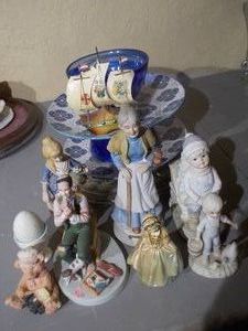Vintage Ceramic Figurines & Novelty Display Lot