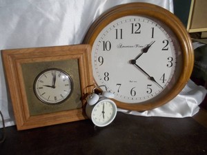 Vintage Clocks Assortment Lot