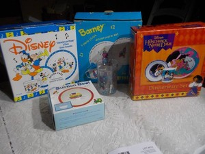 Mixed Lot of Vintage Disney & Barney Childrens Items