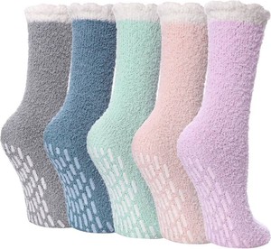 LINEMIN Non-Slip Fuzzy Socks for Women - Cozy Hospital Soft Fluffy Socks With Grips - Winter Warm Slipper
