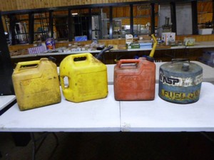 4 Gas Cans