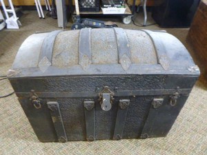 Vintage Trunk